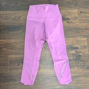 Lululemon mesh capri leggings